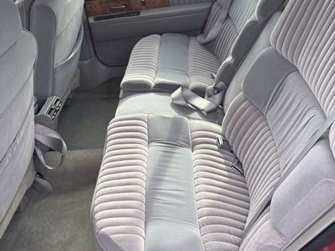 Used 1996 Buick Park Avenue image 11