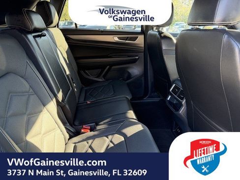 Certified 2024 Volkswagen Atlas Cross Sport SE image 8