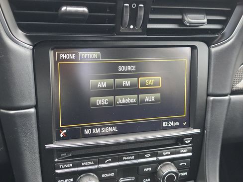 Used 2014 Porsche 911 Turbo S image 23