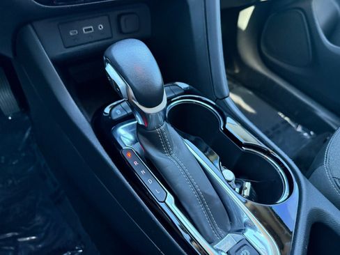 Used 2023 Buick Encore GX Preferred image 22