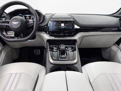 Used 2025 Aston Martin DBX 707 AWD/4WD image 15