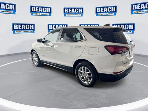 Used 2024 Chevrolet Equinox LT image 6