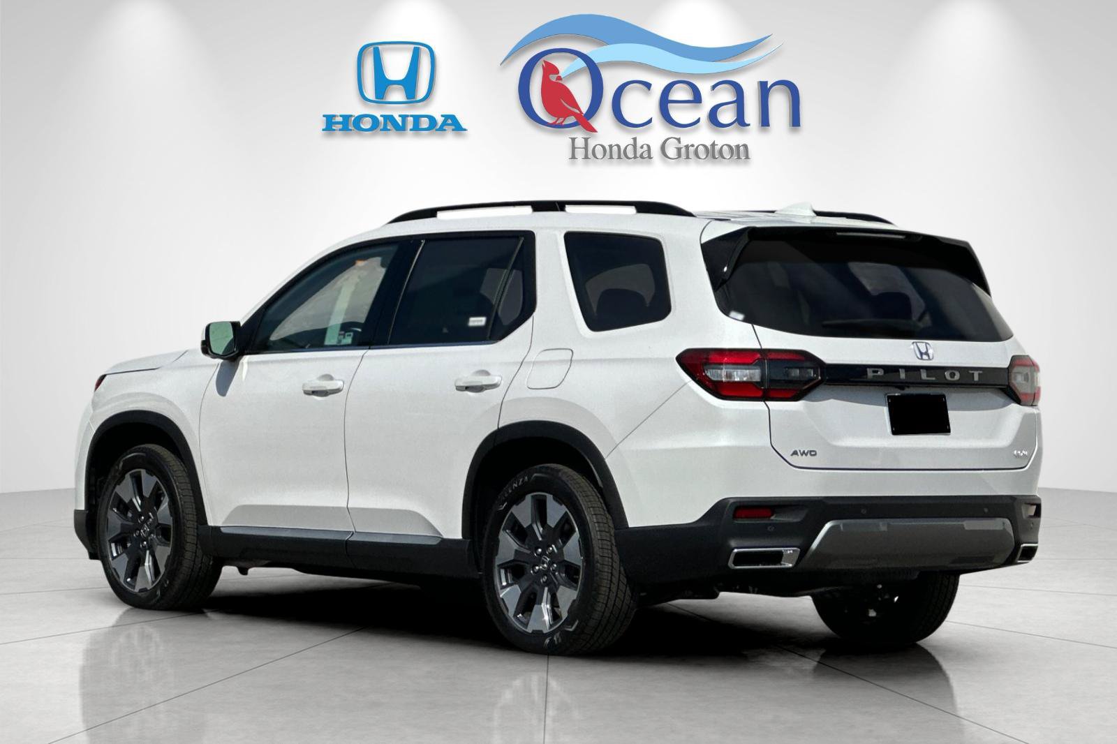 New 2026 Honda Pilot Elite image 3