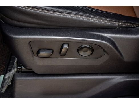 Used 2024 Chevrolet Silverado 2500 High Country w/ High Country Premium Package image 23