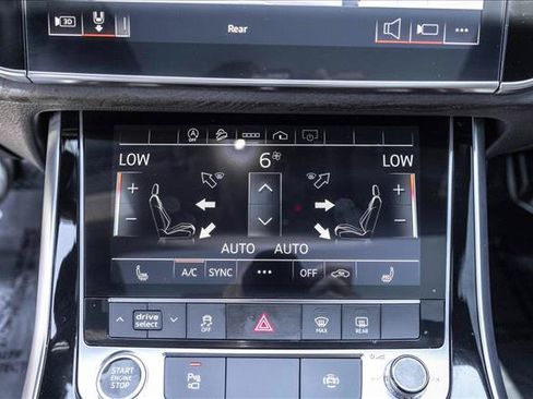 Used 2023 Audi Q7 2.0T Premium Plus w/ Premium Plus Package AWD/4WD image 19