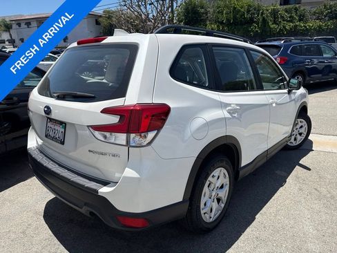 Used 2022 Subaru Forester w/ Popular Package #2 AWD/4WD image 3