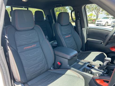 New 2025 Nissan Frontier PRO-4X w/ Tow Package image 39