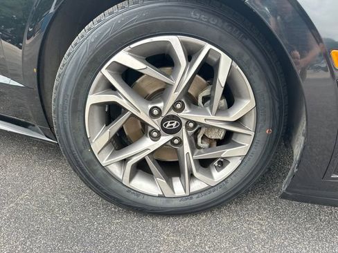 Used 2021 Hyundai Sonata SEL FWD image 25