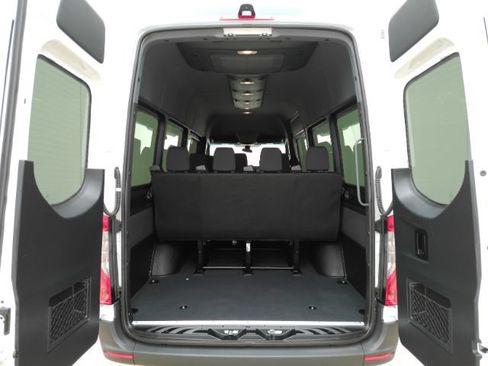 Used 2026 Mercedes-Benz Sprinter 2500 image 11