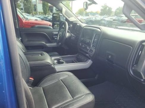 Used 2019 Chevrolet Silverado 2500 LTZ w/ Duramax Plus Package AWD/4WD image 15