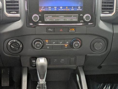 Used 2023 Nissan Frontier SV image 19