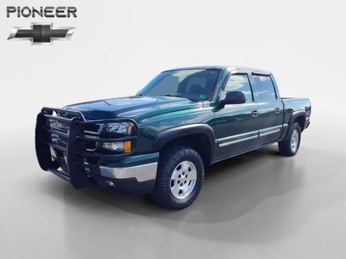Used 2006 Chevrolet Silverado 1500 LT w/ Light Duty Power Package image 1