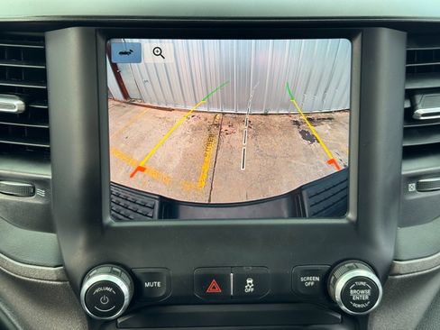 Used 2022 RAM 3500 Tradesman image 24