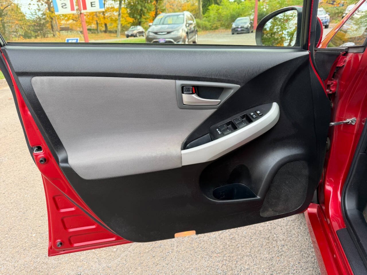 Used 2012 Toyota Prius Two FWD image 29