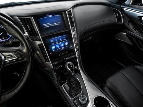 Used 2019 INFINITI Q60 3.0t Luxe w/ Essential Package image 22