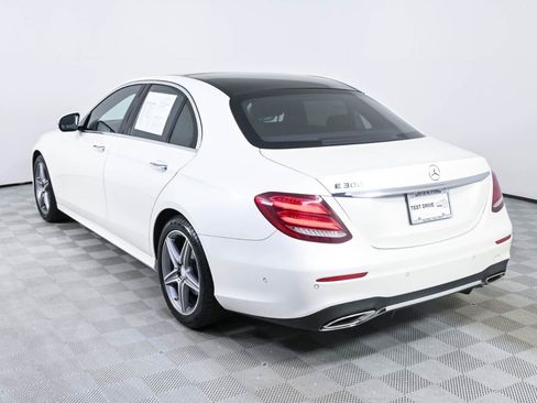 Used 2017 Mercedes-Benz E 300 image 3