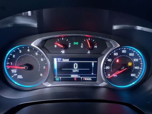 Used 2019 Chevrolet Traverse LT FWD image 22