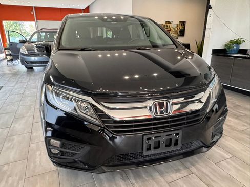 Used 2020 Honda Odyssey EX image 3