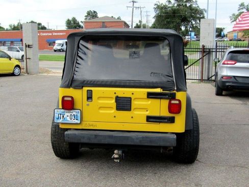 Used 2006 Jeep Wrangler X image 5