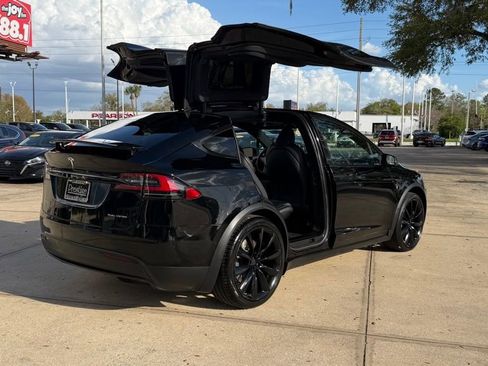 Used 2020 Tesla Model X Long Range image 13