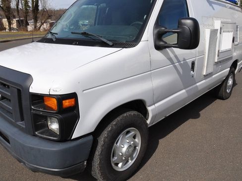 Used 2013 Ford E-250 and Econoline 250 RWD image 5