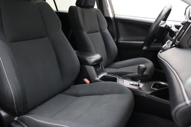 Used 2017 Toyota RAV4 XLE w/ Plus Special Value Package AWD/4WD image 4