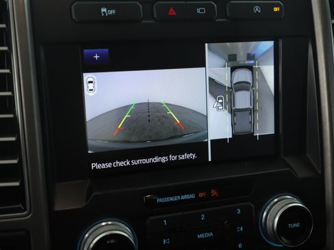 Certified 2019 Ford F150 Limited w/ Trailer Tow Package image 14