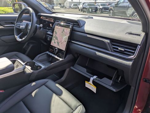 New 2026 GMC Terrain Elevation w/ Elevation Premium Package image 27