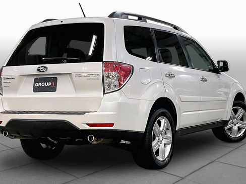 Used 2010 Subaru Forester 2.5X Limited AWD/4WD image 12
