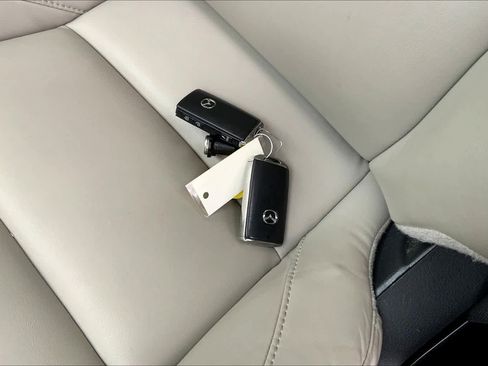 Used 2024 MAZDA CX-30 AWD 2.5 S w/ Preferred Package image 14