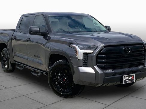 Used 2024 Toyota Tundra SR5 RWD image 3