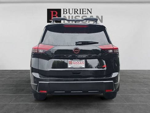 New 2026 Nissan Rogue SV AWD/4WD image 4