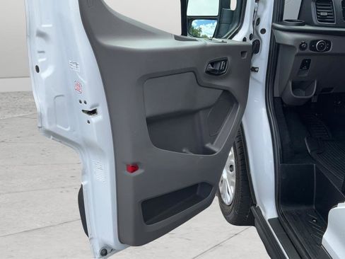 Used 2024 Ford Transit 350 XLT RWD image 11