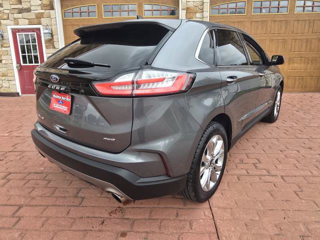 Used 2024 Ford Edge Titanium AWD/4WD image 3