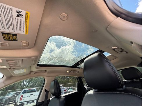 Used 2020 Ford Escape Titanium w/ Titanium Premium Package 2.0 FWD image 39