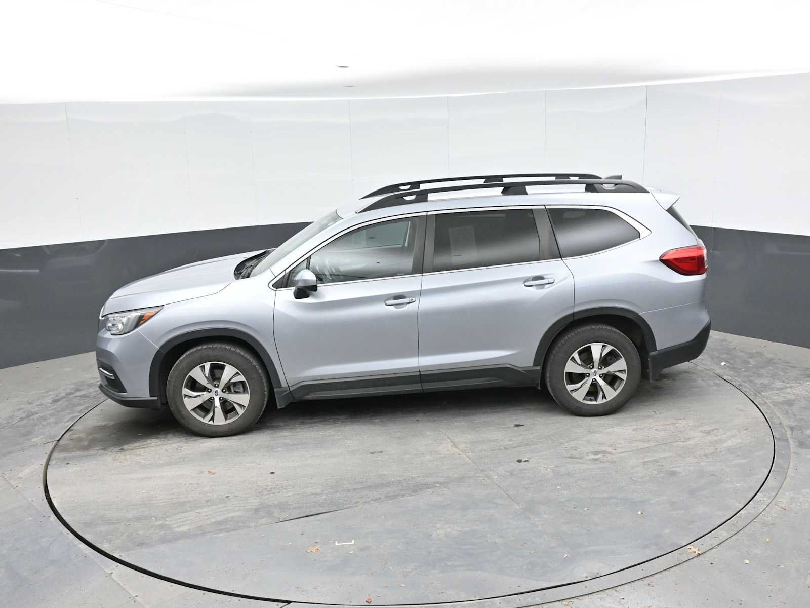 Used 2021 Subaru Ascent Premium w/ Convenience Package AWD/4WD image 29