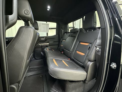 Certified 2022 GMC Sierra 1500 AT4 w/ AT4 Preferred Package AWD/4WD image 24