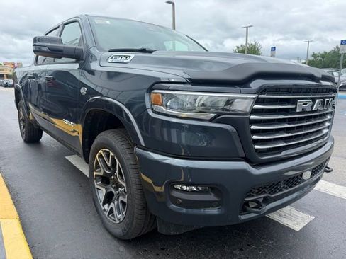 New 2026 RAM 1500 Laramie AWD/4WD image 3