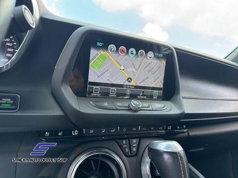 Used 2018 Chevrolet Camaro SS image 35