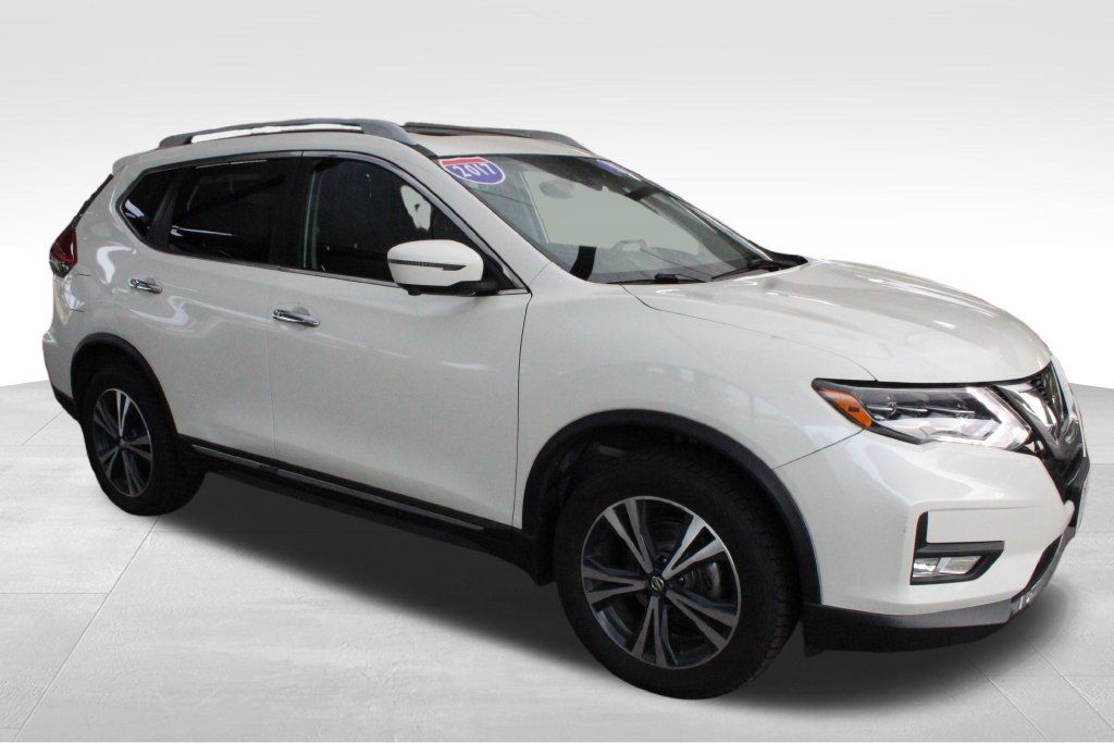 Used 2017 Nissan Rogue SL w/ SL Premium Package AWD/4WD image 18