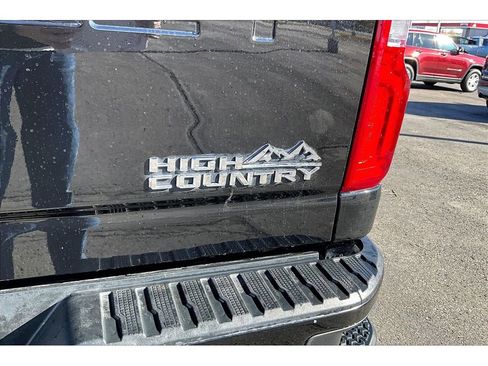Used 2021 Chevrolet Silverado 3500 High Country w/ Z71 Off-Road Package image 22