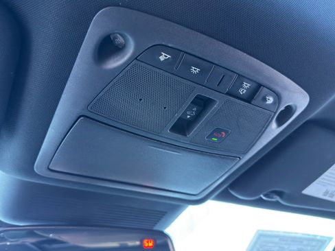 Used 2021 INFINITI Q60 3.0t Luxe w/ Essential Package image 39