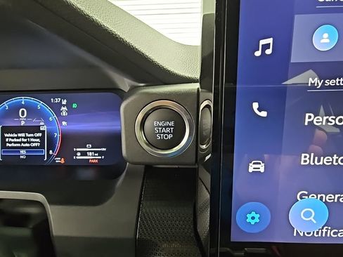 Used 2025 Toyota 4Runner Limited image 23