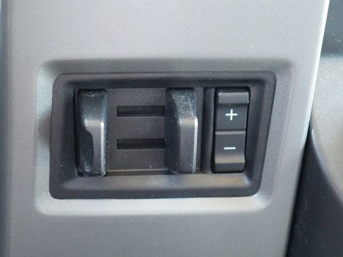 Used 2020 Ford Expedition Max XLT AWD/4WD image 39