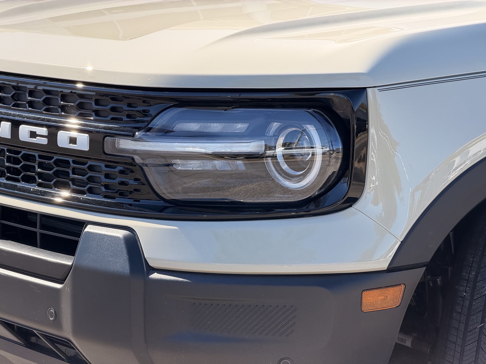 Used 2025 Ford Bronco Sport Outer Banks w/ Outer Banks Tech Package+ AWD/4WD image 8