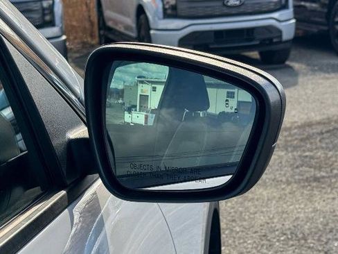 Certified 2023 Ford Escape Active AWD/4WD image 11