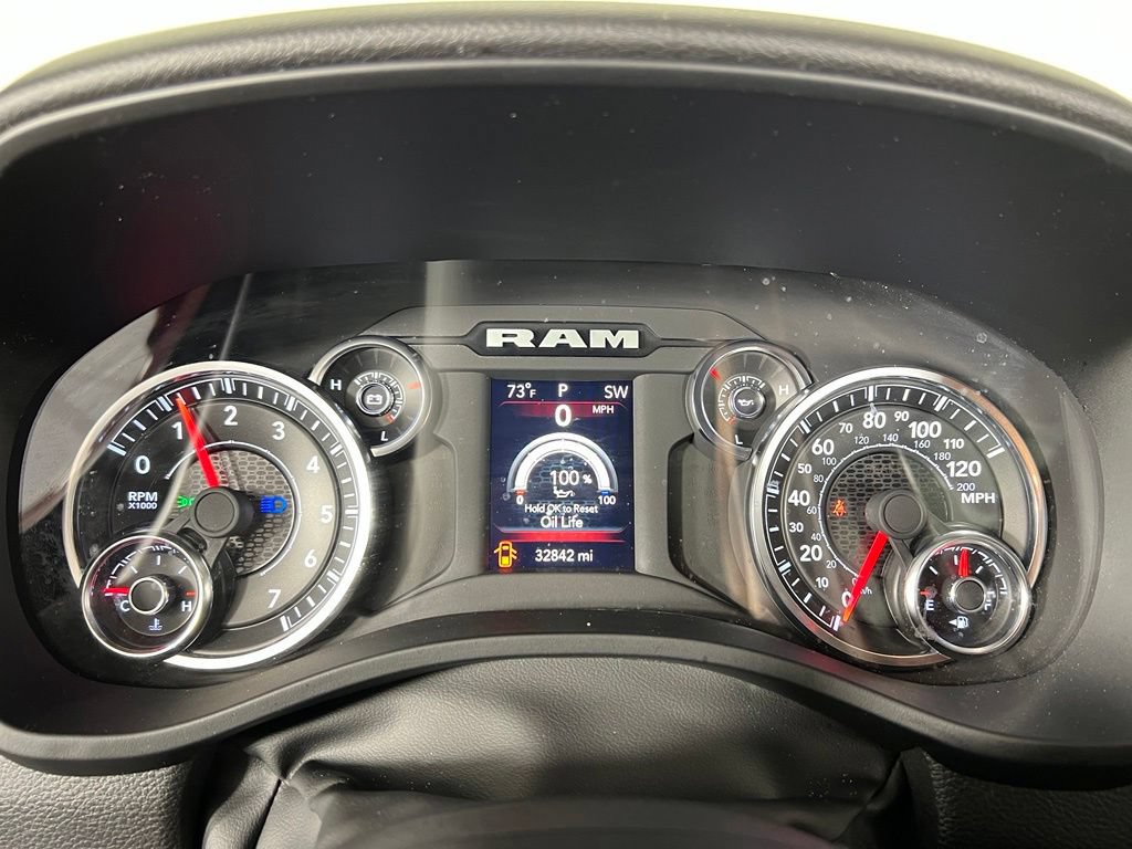Used 2024 RAM 1500 Big Horn AWD/4WD image 19