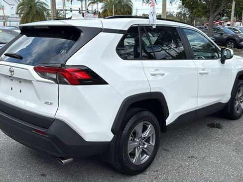 Used 2024 Toyota RAV4 XLE w/ Convenience Package image 10