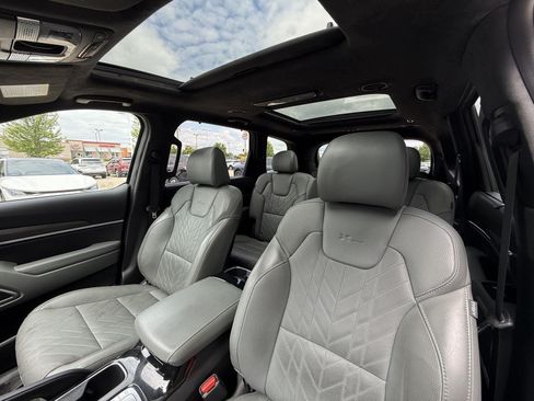 Used 2024 Kia Telluride SX Prestige X-Pro AWD/4WD image 48