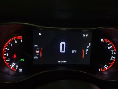 Used 2019 Dodge Durango SXT AWD/4WD image 23